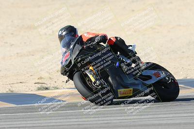 media/Dec-07-2025-CVMA (Sun) [[3e7d2de5dc]]/Race 6-The Shootout/